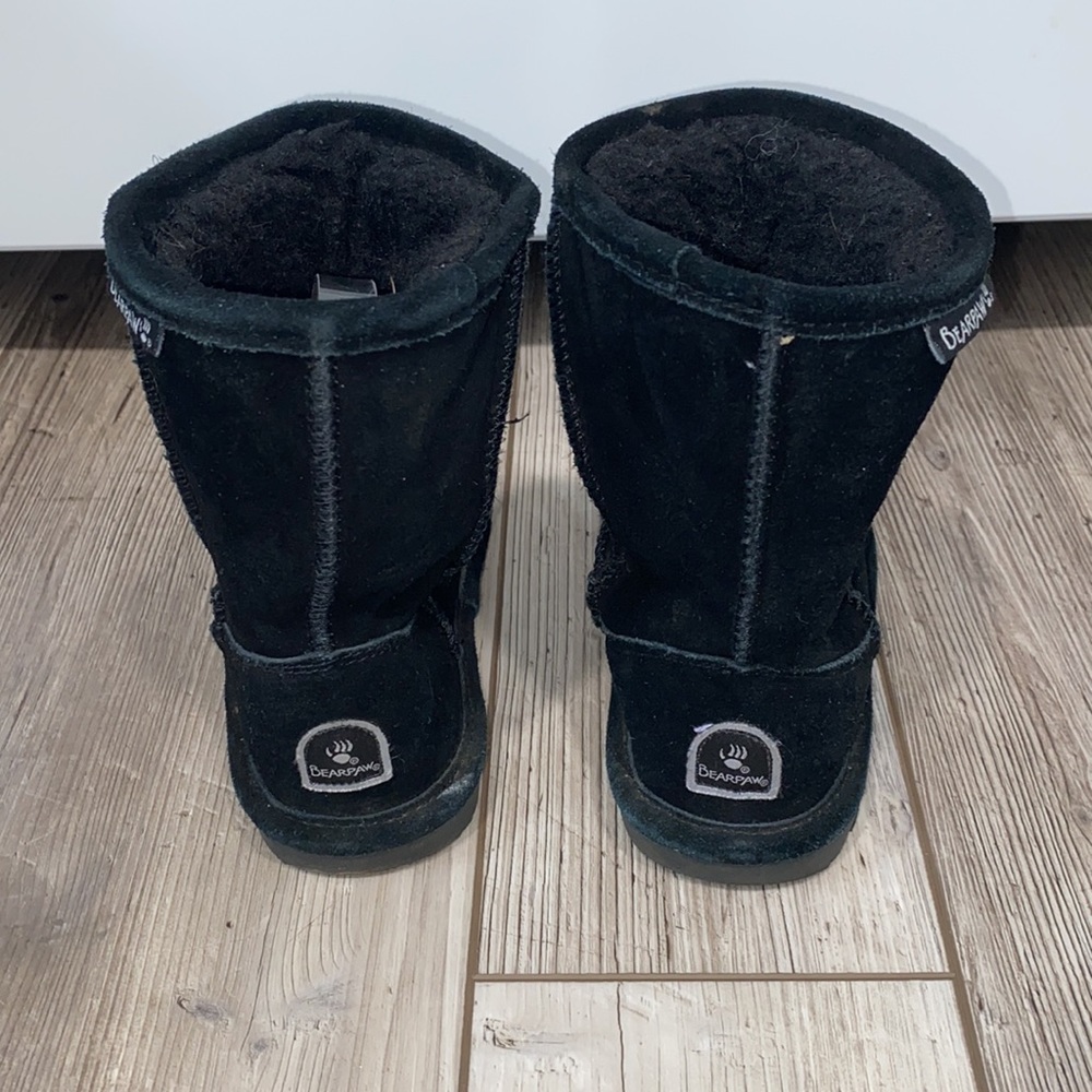 Girls Bearpaw Boots Size 1 - Picture 4 of 6